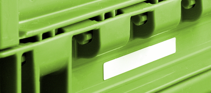 Carrier Classic RFIDタグ - 強力な粘着力を持つプラスチック製通い箱用の特殊な水洗い可能なラベル