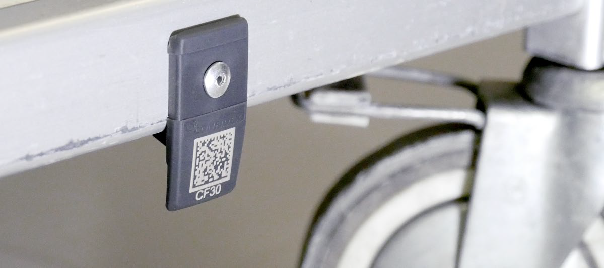 Ironside Flag RFIDタグ - 優れた性能とIP69Kの堅牢性、独自のシングルスクリューアタッチメントとの組み合わせ