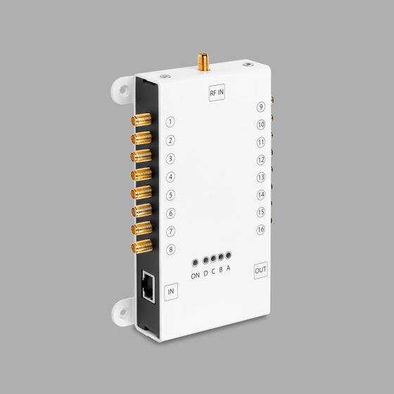 AdvanMux-16 エンクロージャー付き