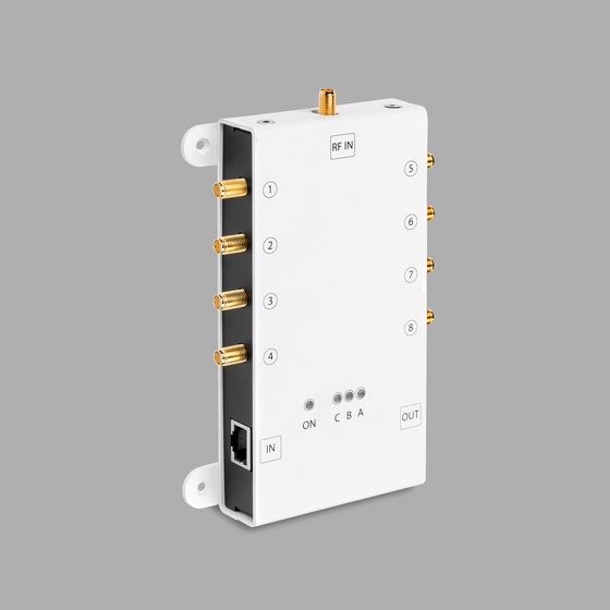 AdvanMux-8 エンクロージャー付き